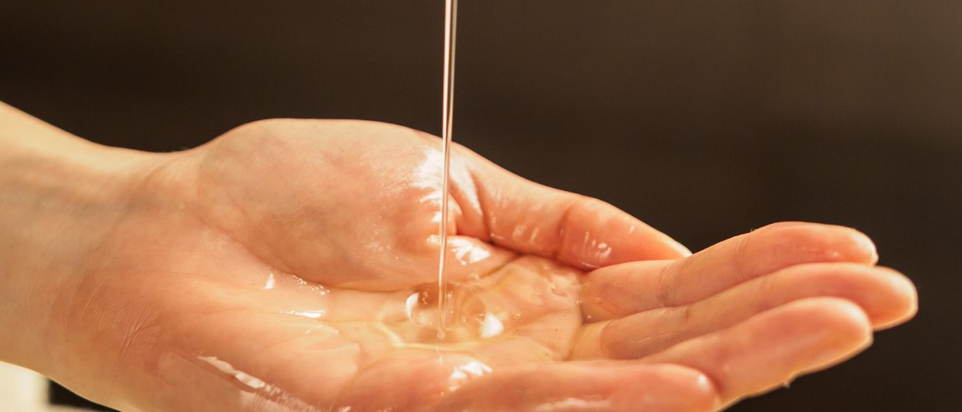 Teebaumöl gegen Nagelpilz » Sanfte & natürliche Pflege