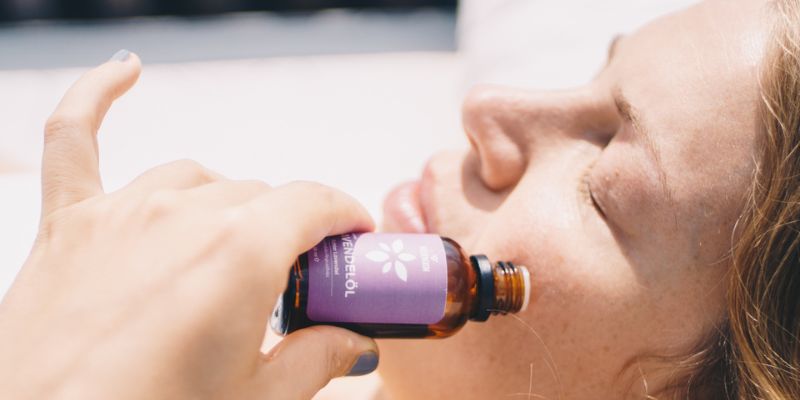 Ätherische Öle in der Schwangerschaft » Tipps & Hinweise