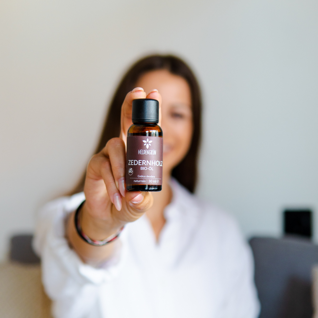 Bio-Zedernholzöl Heldengrün